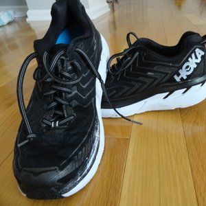 Hoka One One Clifton 4